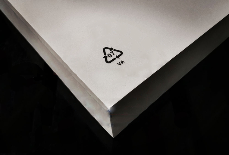 3118云顶集团SP-8872宽幅喷码机在EVA上的应用